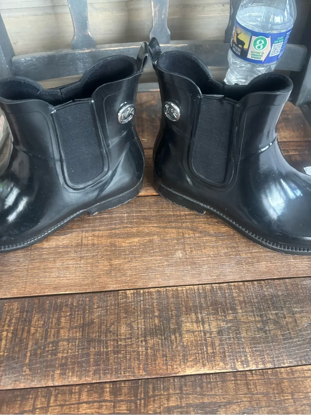 Michael Kors Women's Black Gloss Chelsea Rain Boots